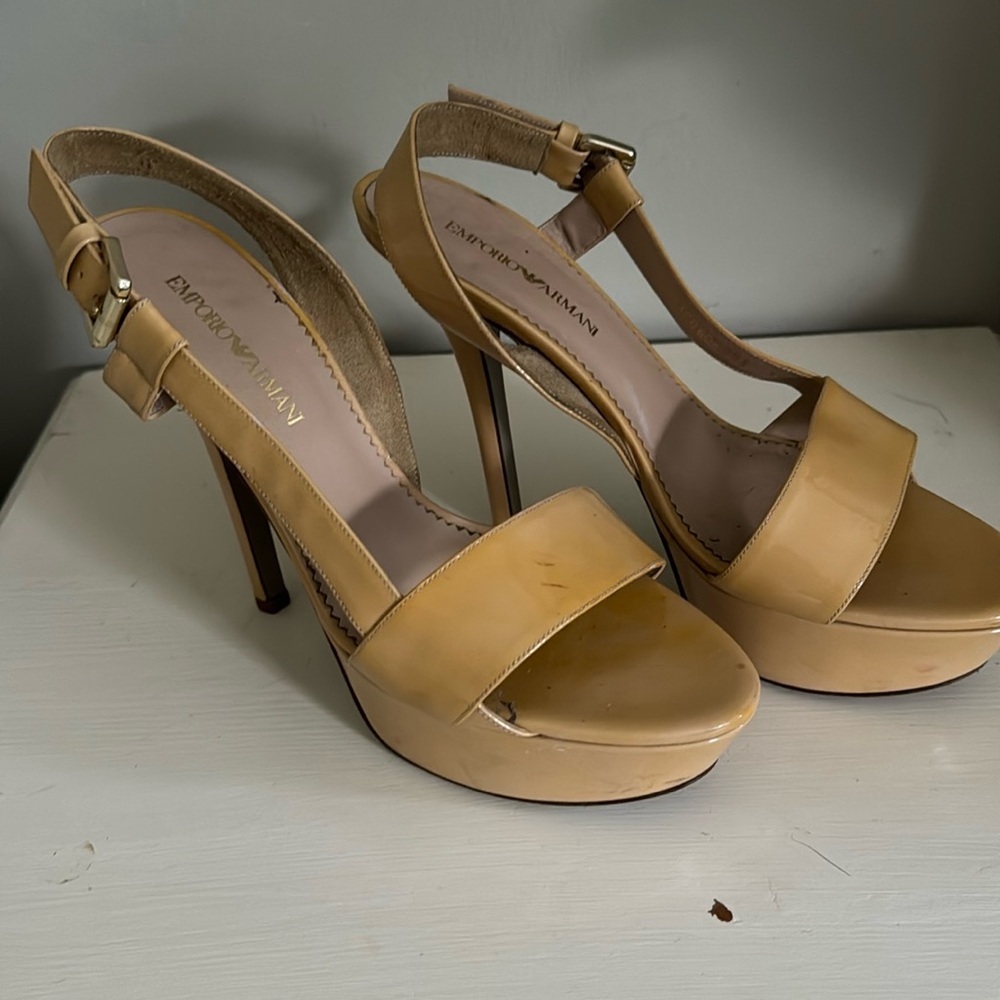 Emporio Armani nude high heels 39